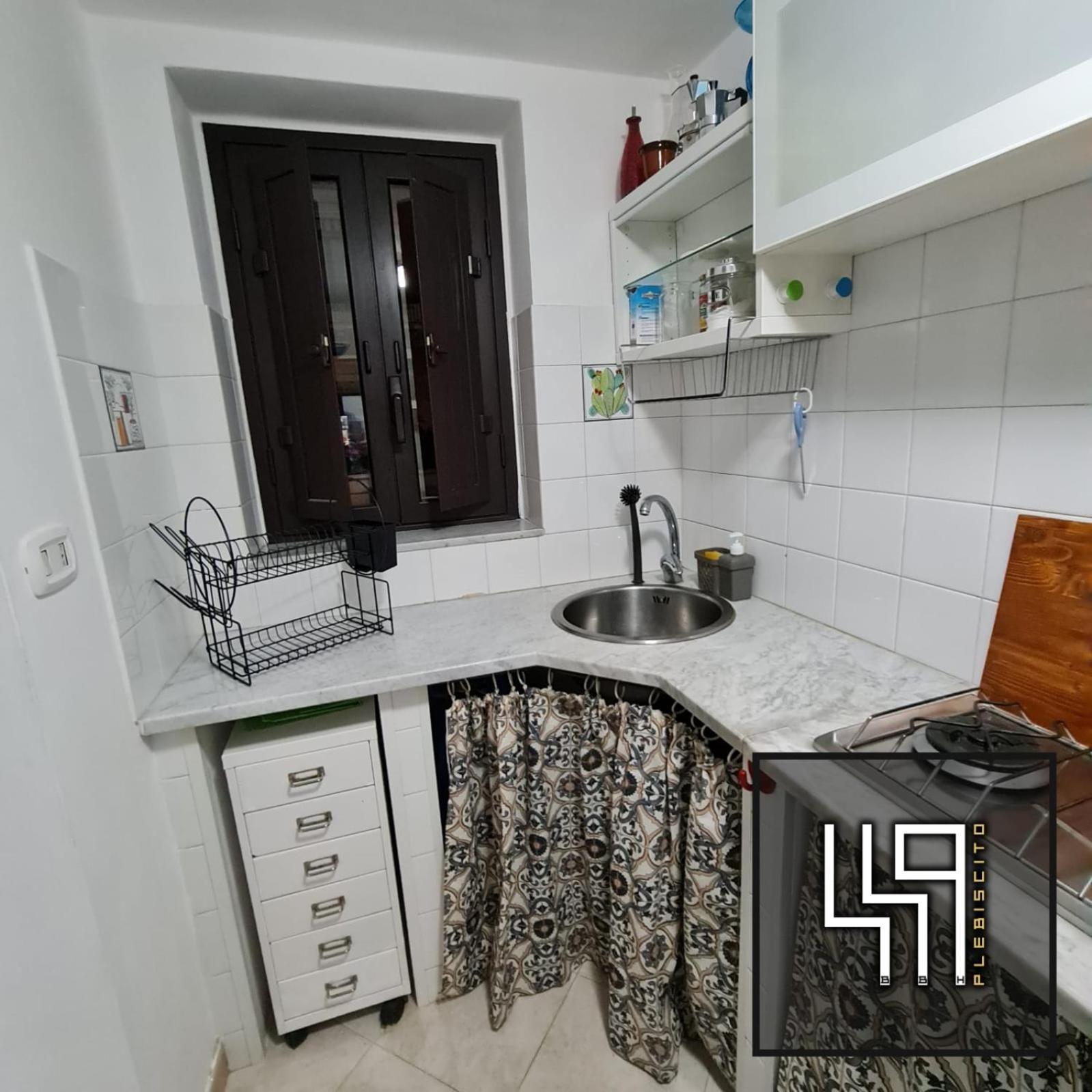 449 Plebiscito Apartment